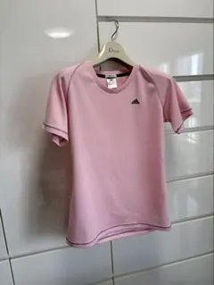 アディダス デザインTシャツ ピンク Lサイズのサムネイル