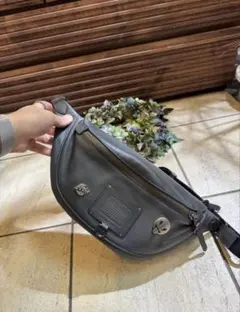 た*ん様 COACH レザー ボディバッグ