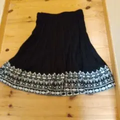 最終SALE❗️ニット花柄スカート