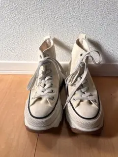 コンバース　厚底スニーカーバターホワイト　23cm