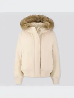 ユニクロ　白のフード付きブルゾン（ジャンパー） Sサイズ