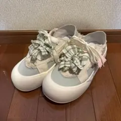 ミスキョウコ スカーフリボンスニーカー 4E （ホワイト） 24cm - メルカリ