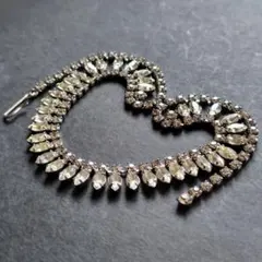 ヴィンテージネックレス　シルバーカラー　クリアラウンド＆マーキスカットガラス
