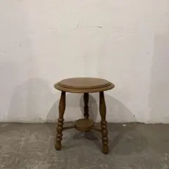 ヴィンテージ　木製サイドテーブル　ラウンド　花台