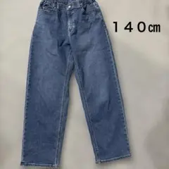 ユニクロジーンズ１４０㎝
