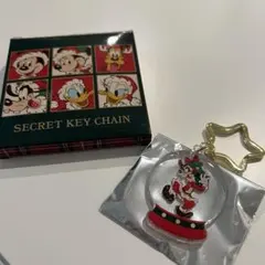 値下げ　グーフィー　ディズニーストア　シークレット　クリスマス