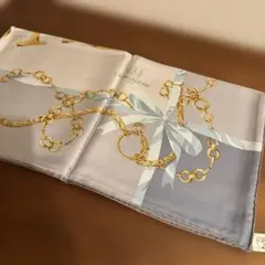 Item thumbnail for item 421e5ce2-9610-4733-9a8b-73f3902e8dec