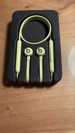 beats flex ワイヤレスイヤフォン