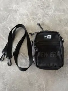 NEW ERA ショルダーバッグのサムネイル