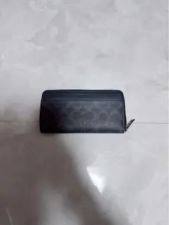 【美品】COACH シグネチャー ラウンドファスナー長財布 ネイビー