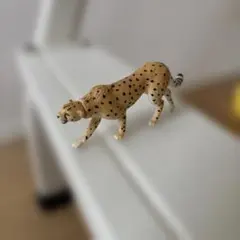 チーター フィギュア アニアのサムネイル