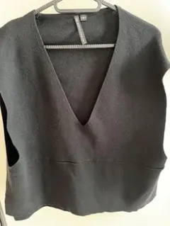 ニットベストのサムネイル