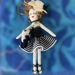 ドール型キーホルダー