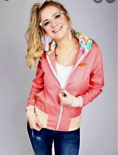 Item thumbnail for item 3a66c594-7218-4489-8170-66e3dbc95d84