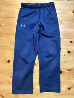 Under Armour ネイビー ジャージパンツ Mの中古美品です