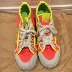 アディダス　ハイカットシューズ　オレンジ　22.5