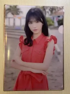 モ*チ様 ＝LOVE 野口衣織　海とレモンティー衣装②メンバーサイン入パネル　A モ*チ様 ＝LOVE 野口衣織 海とレモンティー衣装②メンバーサイン入