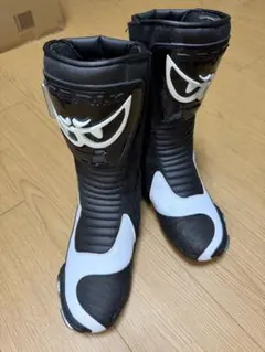 2026年最新】レーシングブーツの人気アイテム - メルカリ