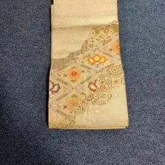 袋帯 花柄と幾何学模様 金色