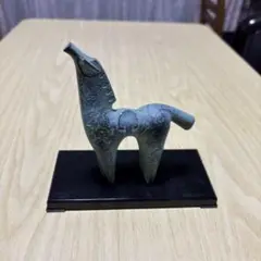 青銅製 馬の置物 黒色台座付き
