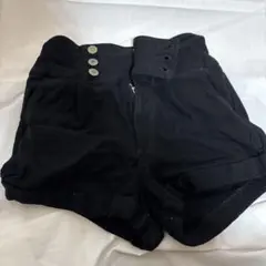黒いハイウエスト半ズボン Sサイズ