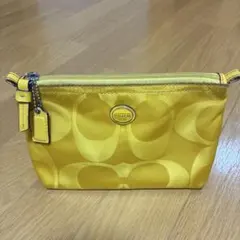 COACH イエロー ナイロン ポーチ