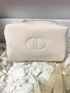 Dior アイボリーポーチ ロゴ刺繍　ノベルティ