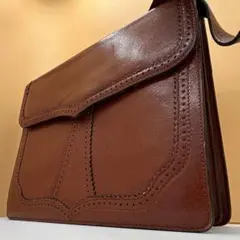 イヴ・サンローラン フラップ ショルダーバッグ