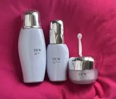 DEW ブライトオーラローション　ミルク　タンタンコンクドロップαセット② DEW タンタンコンクドロップα ブライトオーロラローション - メルカリ