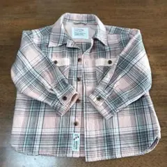 チェック柄シャツ