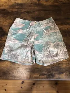 ビューティーアンドユース ショートパンツ ハワイアン 短パンのサムネイル