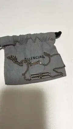 BALENCIAGA BBロゴ ネックレスのサムネイル