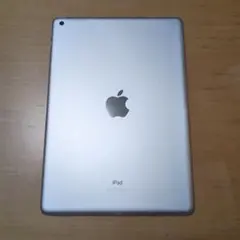 iPad 第9世代 10.2インチ Wi-Fi 64GB シルバー - メルカリ
