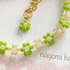 No.1-18 ハンドメイド　フラワービーズブレスレット　グリーン×イエロー
