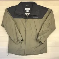 ナイロンジャケット カーキ