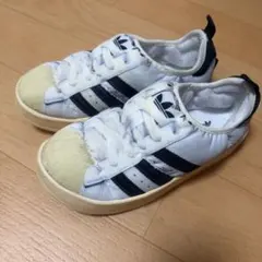adidas アディダスPuffylette パフィレッタ　サイズ23.5