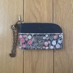 Item thumbnail for item 35547a29-9e59-461d-9ca6-2c06cf1f7893