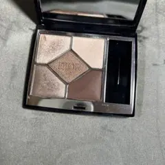 DIOR アイシャドウ　669 ソフトカシミア