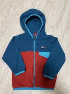 パタゴニア patagonia フリースパーカー 12-18M 1歳 2歳
