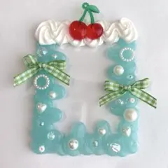 ホイップデコケース B8サイズ トレカケースデコ　メロンソーダイメージ グリーン