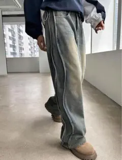 サイドライン付きグレーデニムワイドパンツ