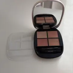 コスメデコルテ　スキンシャドウデザイニングパレット05