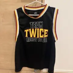 Item thumbnail for item 3e159428-8d47-4949-93ee-5a834605e387