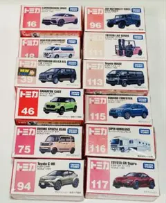 【新品】トミカ　箱難有　12点セットのサムネイル