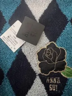 【新品タグ付き】ANNA SUI アナスイ タオルハンカチ バラ 刺繍
