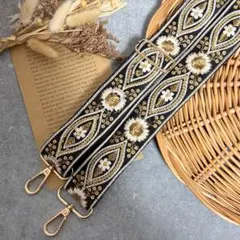 【B品、訳あり特価】77.インド刺繍ショルダースラップ　スマホショルダー