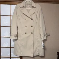 ベージュ ダブルブレスト トレンチコート　LLサイズ