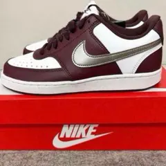 新品 NIKE ナイキ コートビジョン レディース ローカット スニーカー 24のサムネイル