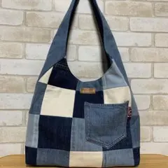 デニム　パッチワークショルダーバッグ リメイク　(肩掛け用)