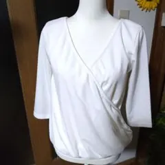 CECIL McBEEホワイト 2WAY Vネック トップスMサイズ